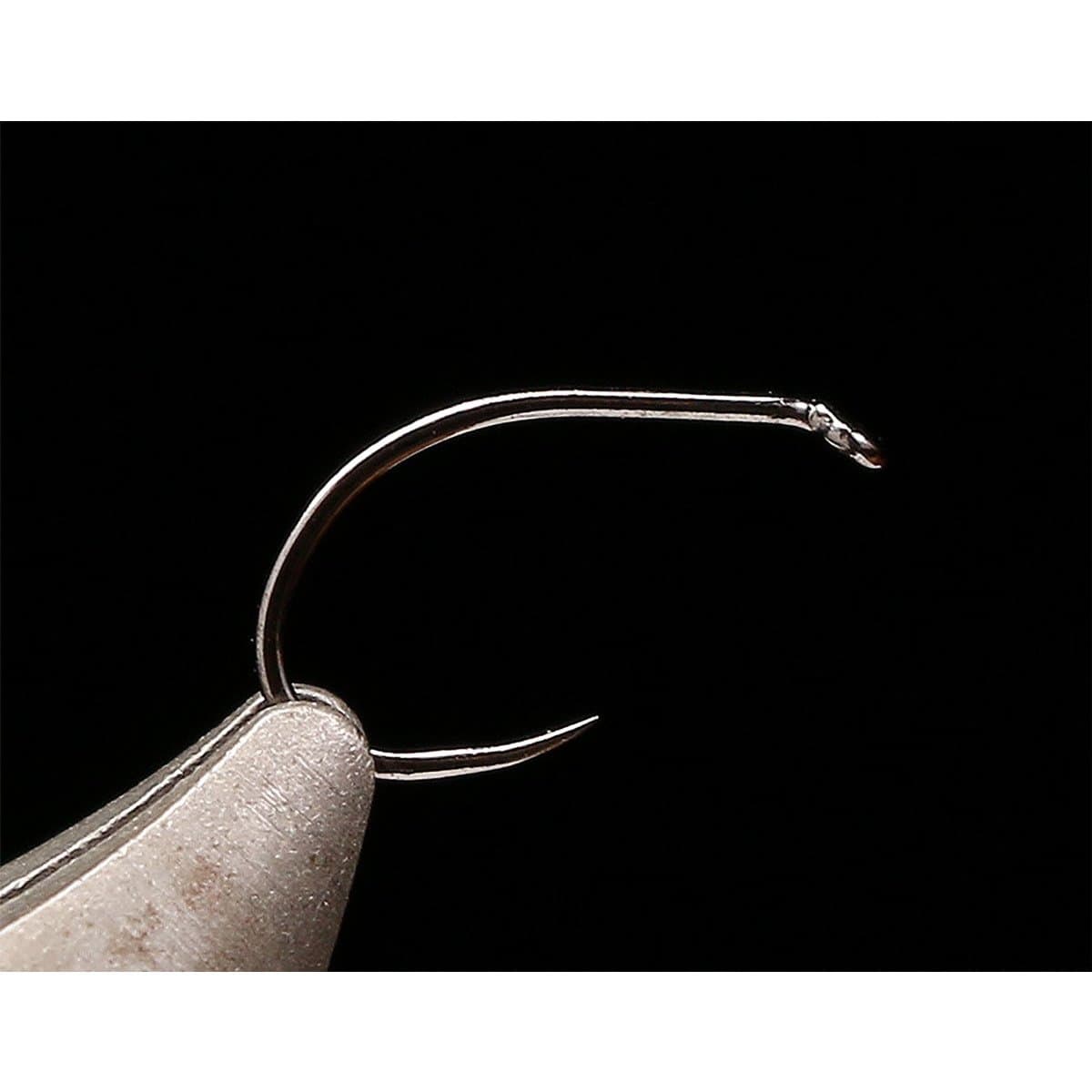 Kona Curved Nymph Scud Pupa BC1 Hook - Chinook Wind Outfitters